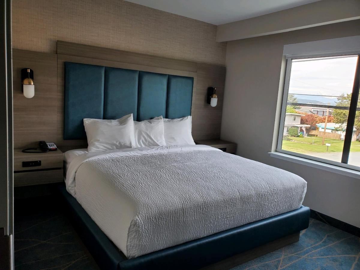 Salish Inn アナコルテス エクステリア 写真
